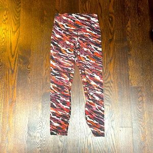 Lululemon Align Print - size 6